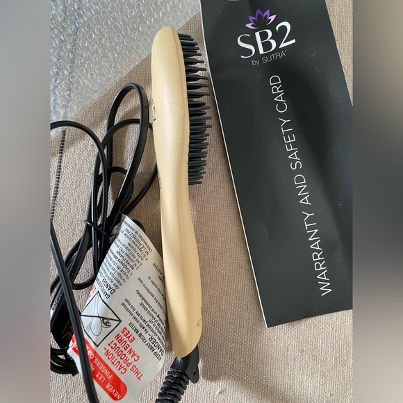 New in Bag. SB2 by Sutra mini heat brush pale yellow dual voltage - Picture 2 of 8